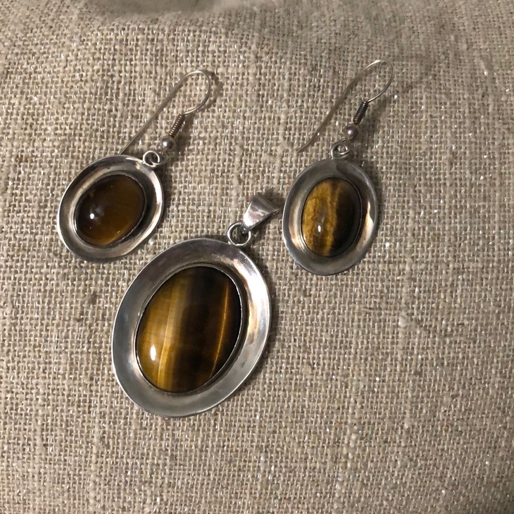 Tiger Eye Set